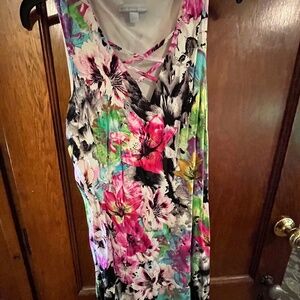Small New York and Company floral dress